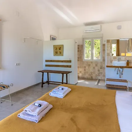 Alojamento de Acomodação e Pequeno-almoço Casa Adelante Sevilla